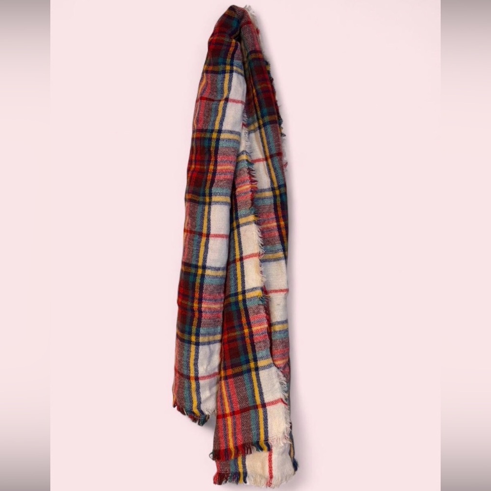 Old Navy Multicolor Plaid Scarf